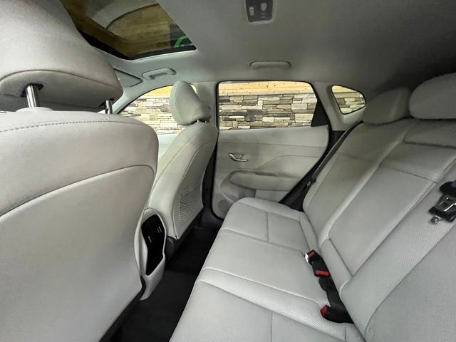 2024 Hyundai Kona Limited - Photo 32