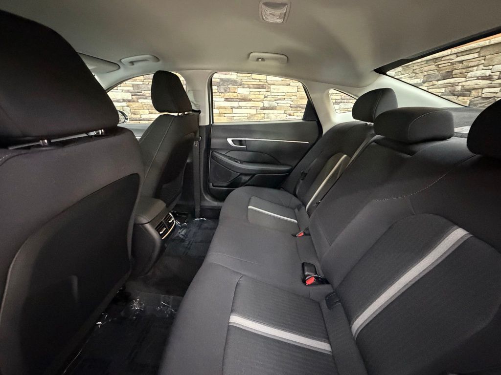 2025 Hyundai Sonata Hybrid SEL - Photo 25