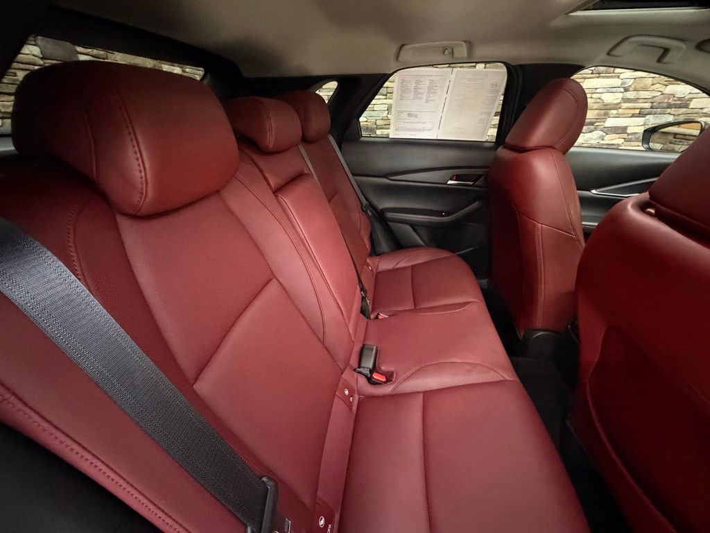 2023 Mazda CX-30 Carbon Edition - Photo 30