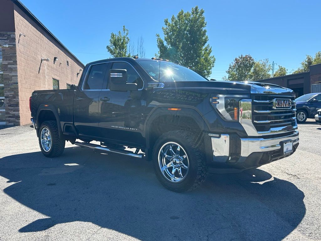 2024 Gmc Sierra 2500 HD SLE photo 2