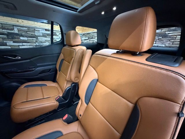 2020 GMC Acadia AT4 - Photo 34