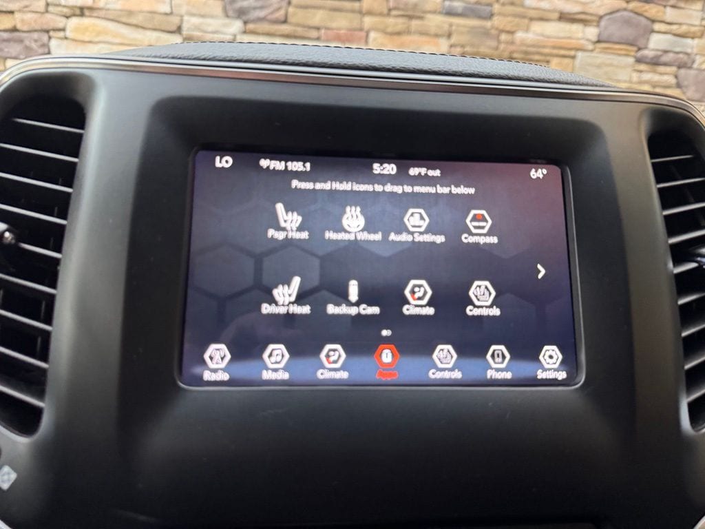2019 Jeep Cherokee Latitude Plus - Photo 23