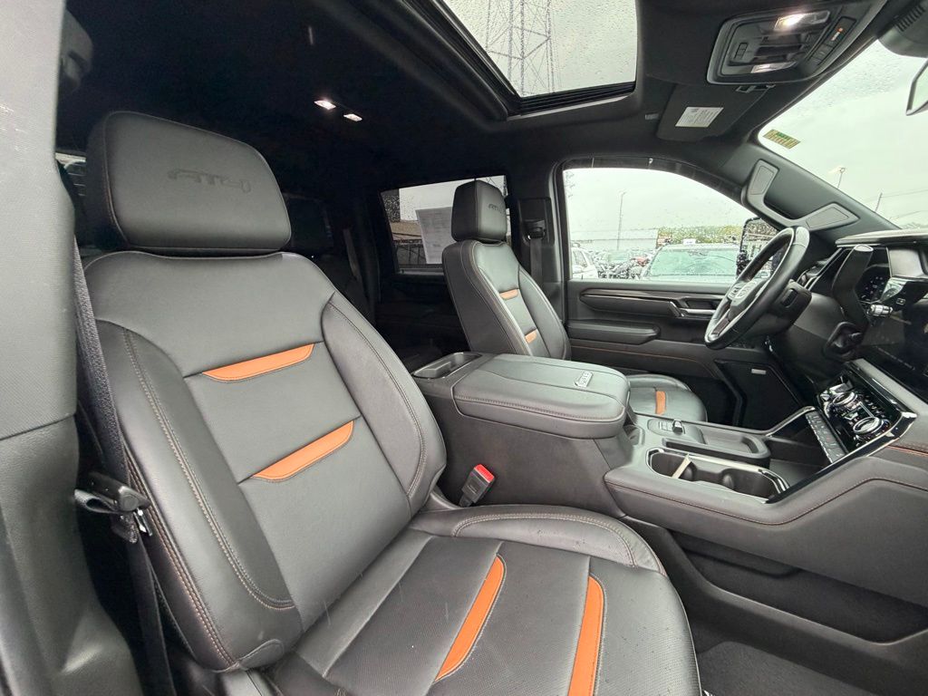 2024 GMC Sierra 2500HD AT4 - Photo 16