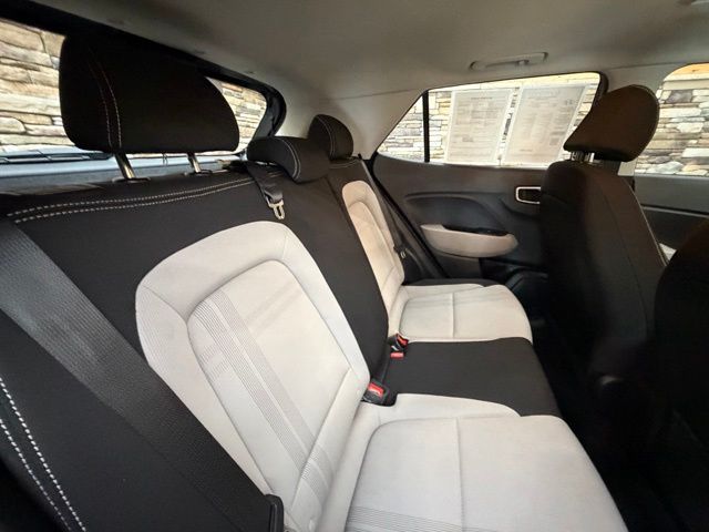 2023 Hyundai Venue SEL - Photo 34