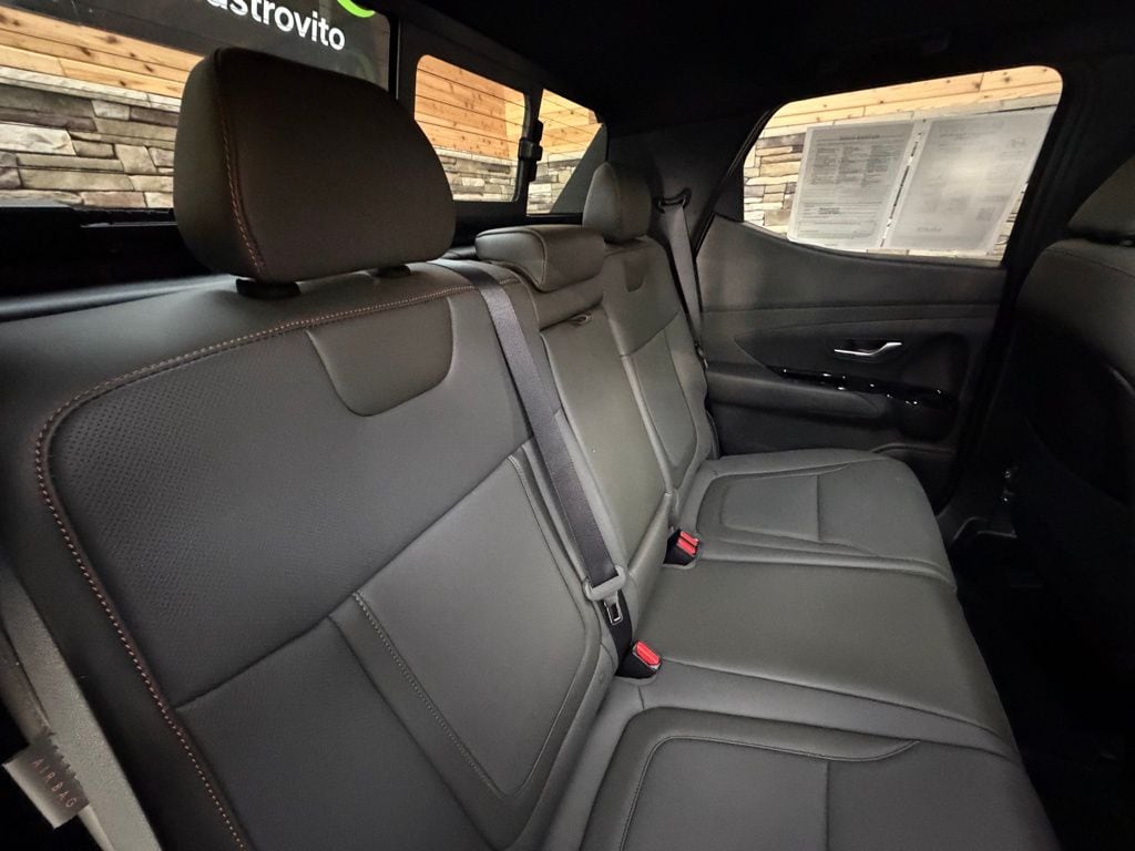 2025 Hyundai Santa Cruz Limited - Photo 31