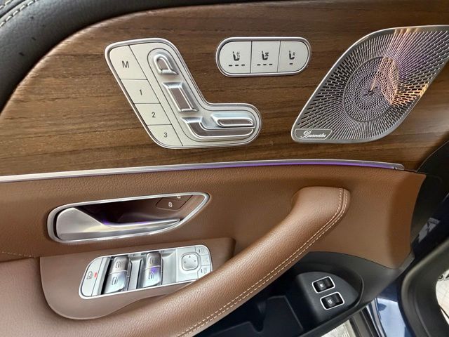 2025 Mercedes-Benz GLE GLE450E - Photo 28