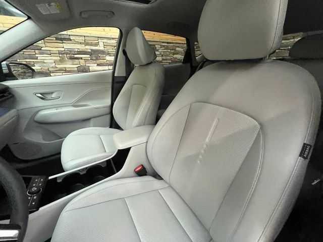 2024 Hyundai Kona Limited - Photo 14