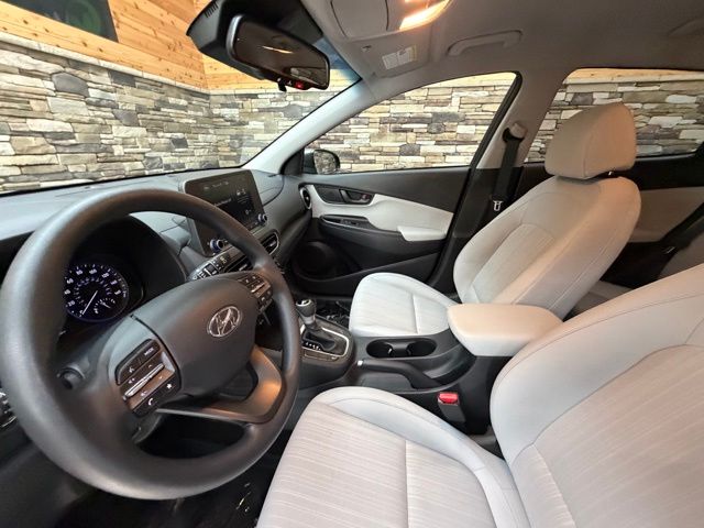 2023 Hyundai Kona SEL - Photo 13