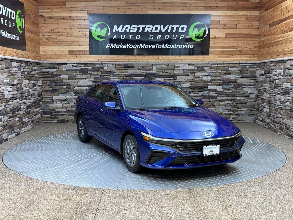 New 2026 Hyundai Elantra Hybrid Blue Sedan