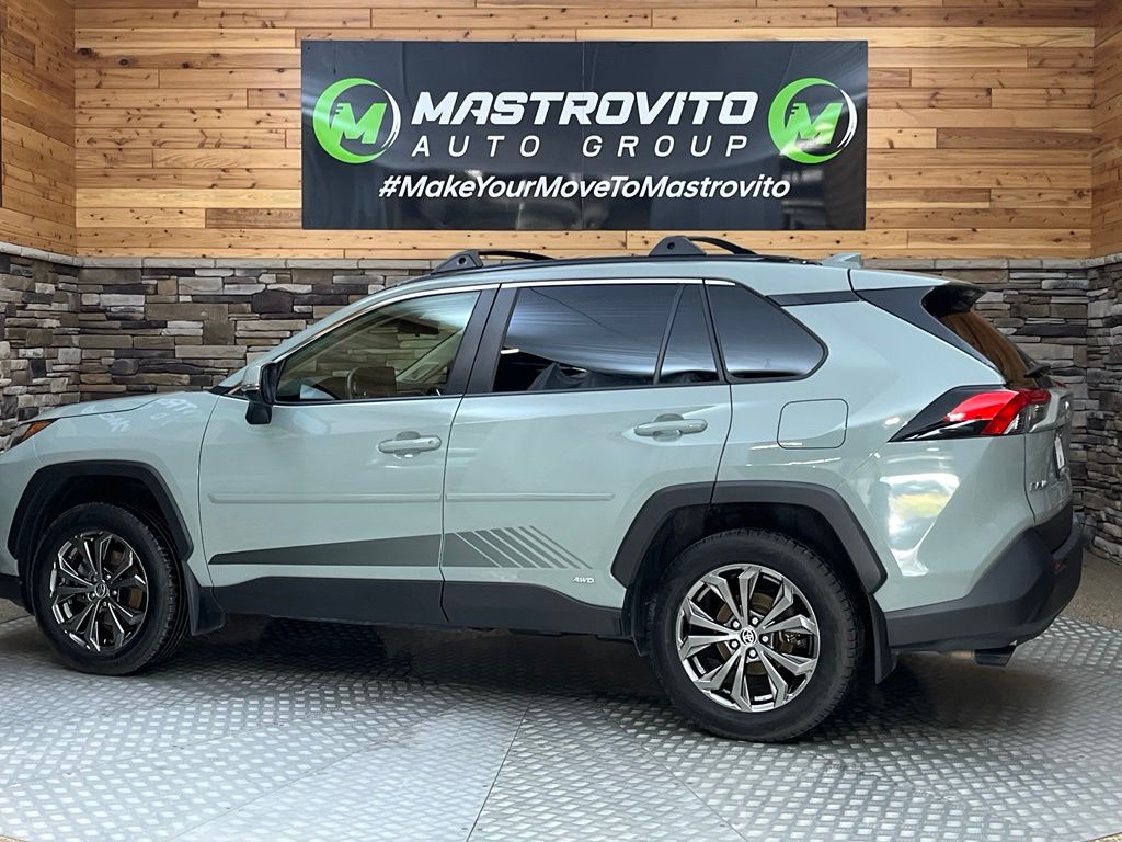 2023 Toyota RAV4 XLE Premium - Photo 16