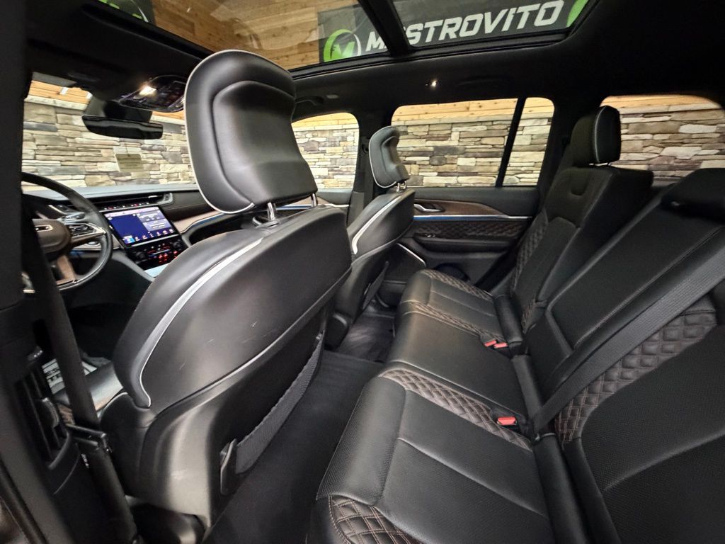 2022 Jeep Grand Cherokee Summit - Photo 26
