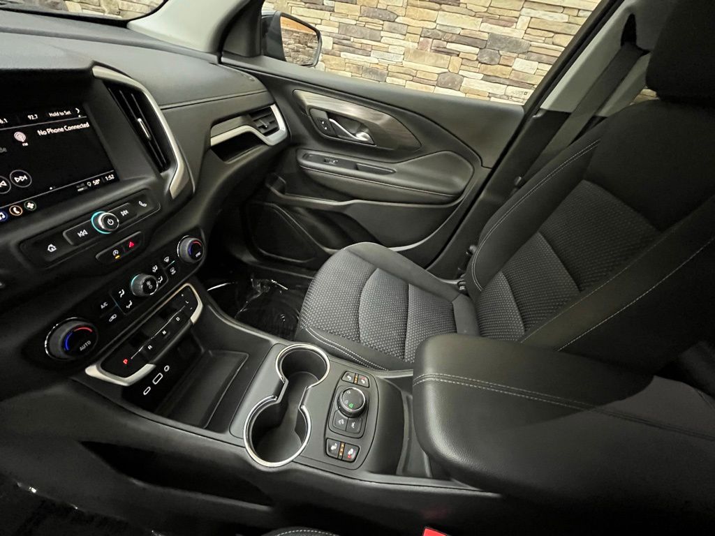 2023 GMC Terrain SLE - Photo 28
