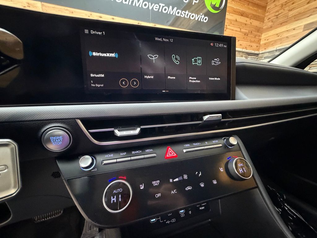 2025 Hyundai Sonata Hybrid SEL - Photo 18