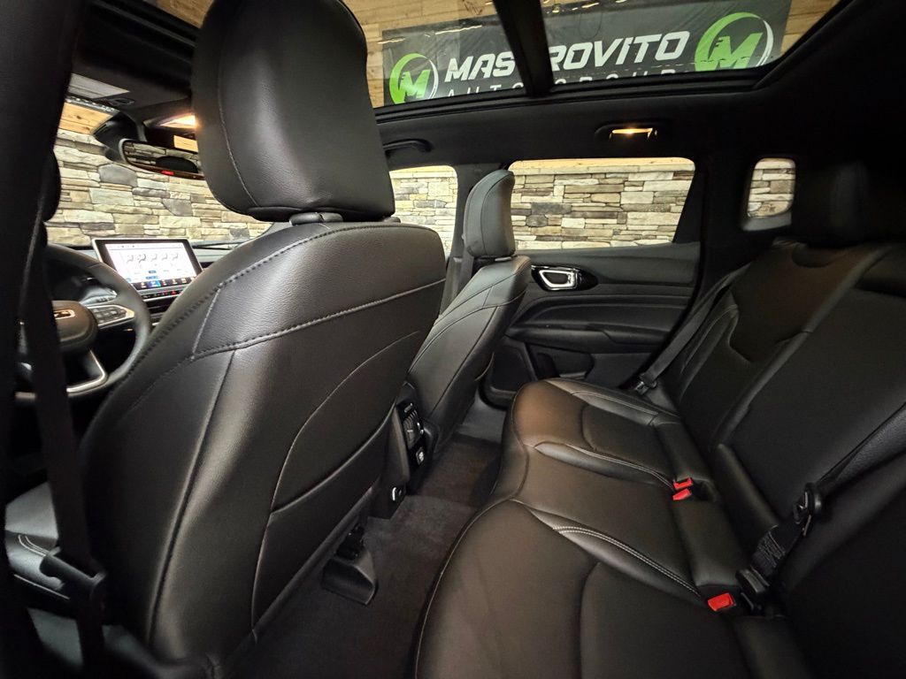 2024 Jeep Compass Limited - Photo 29