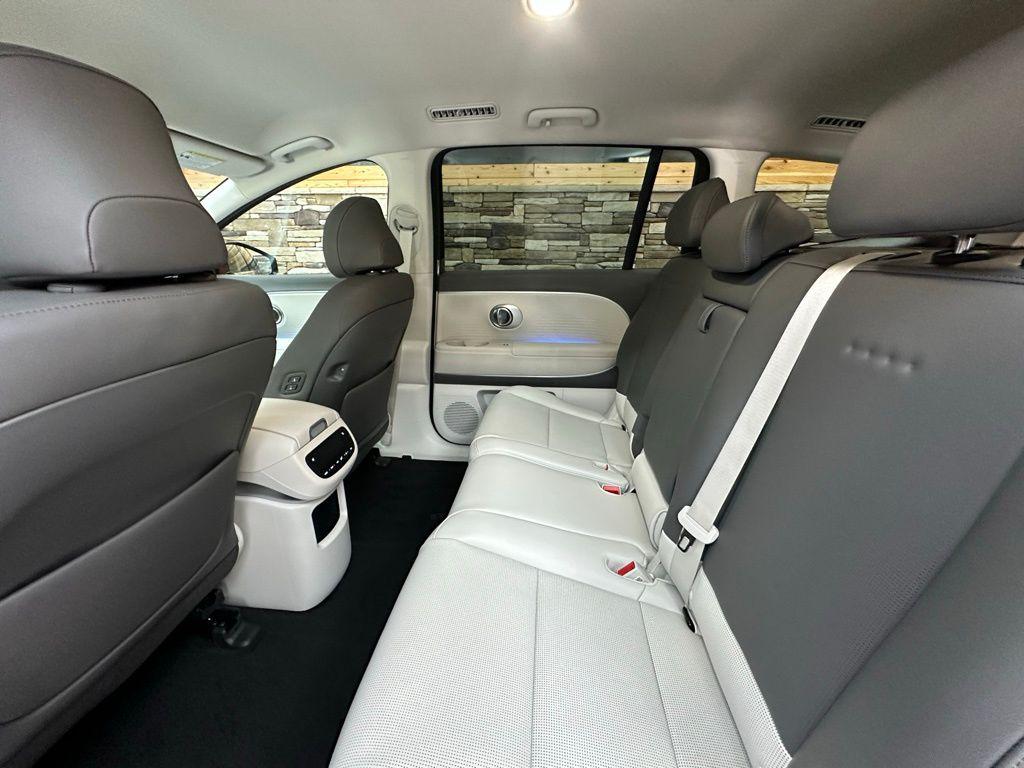 2026 Hyundai IONIQ 9 SEL - Photo 19