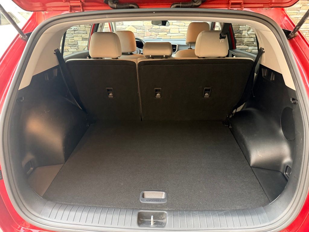 2020 Kia Sportage LX - Photo 26