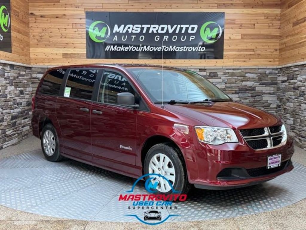 Used 2019 Dodge Grand Caravan SE Van Passenger Van