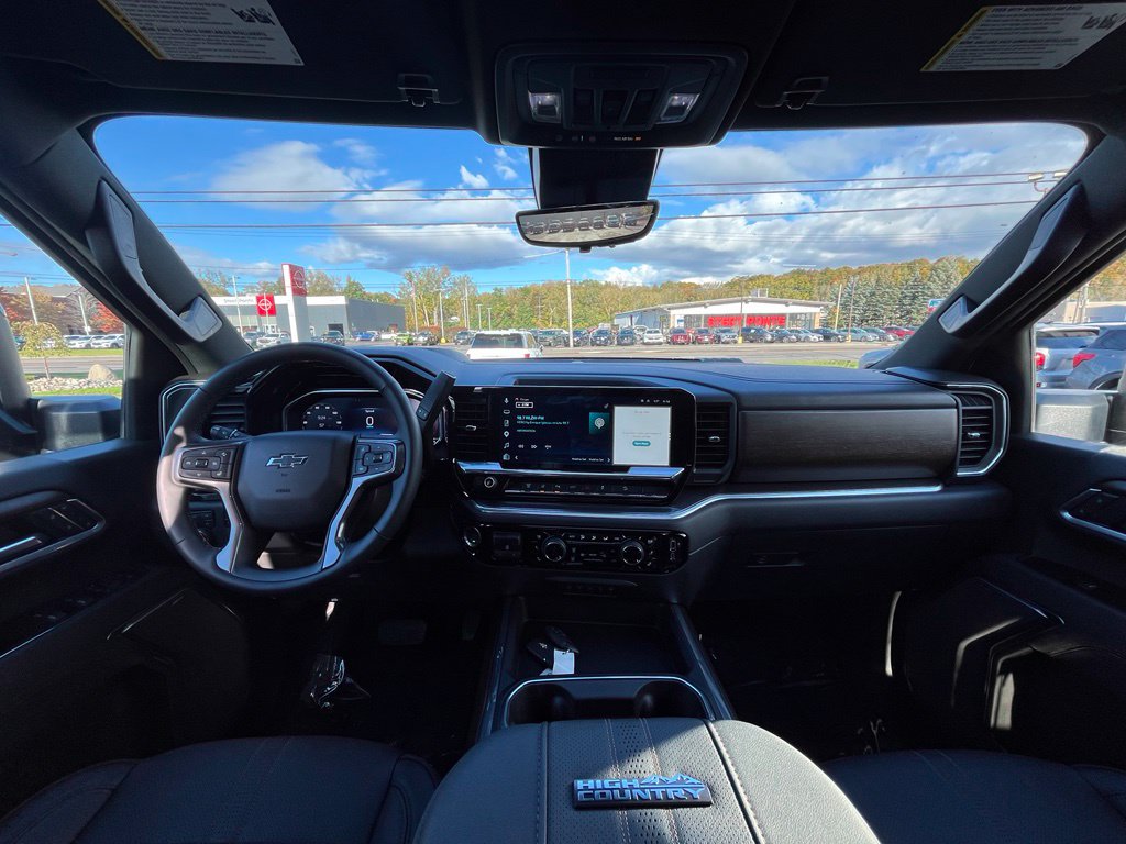 2025 Chevrolet Silverado 3500HD High Country - Photo 20