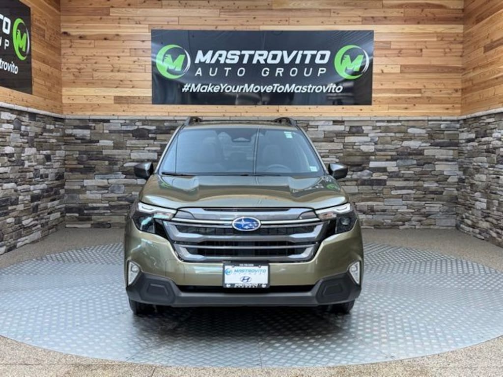 Used 2025 Subaru Forester Premium SUV