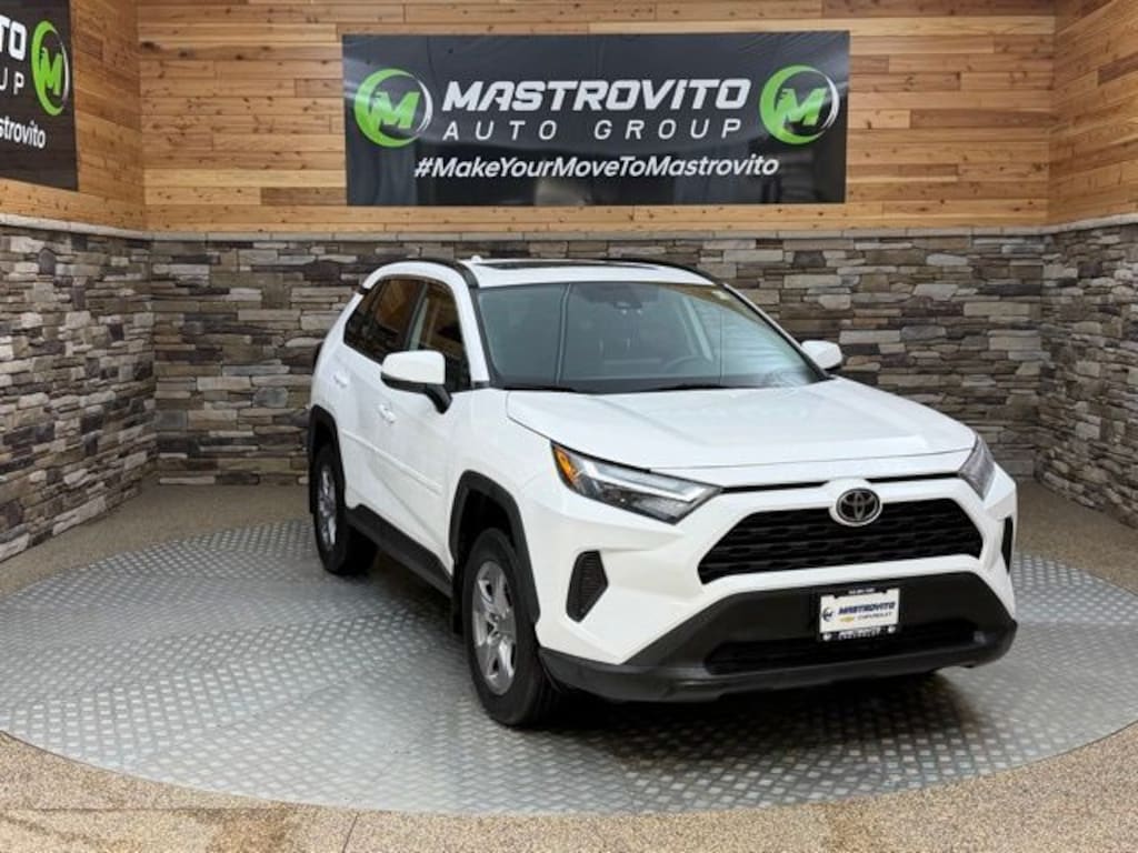 Used 2022 Toyota RAV4 XLE SUV