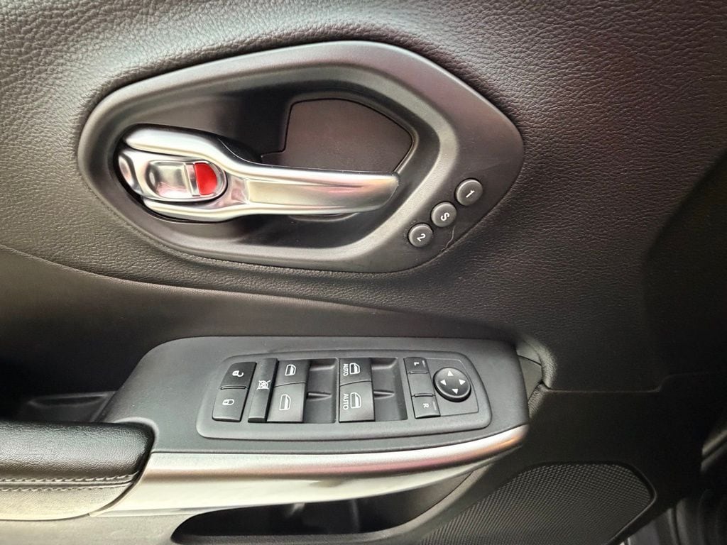 2021 Jeep Cherokee Limited - Photo 26