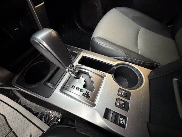 2022 Toyota 4Runner SR5 Premium - Photo 17
