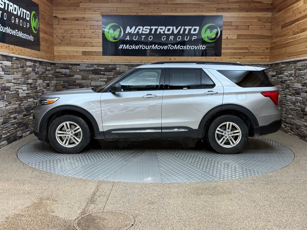 2020 Ford Explorer XLT - Photo 6