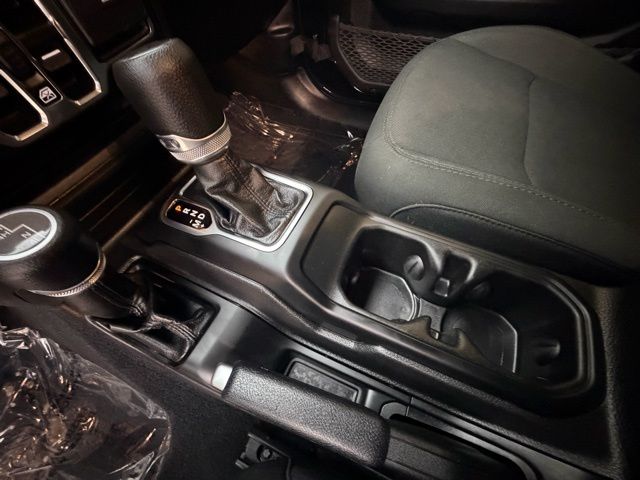 2022 Jeep Gladiator WILLYS - Photo 19