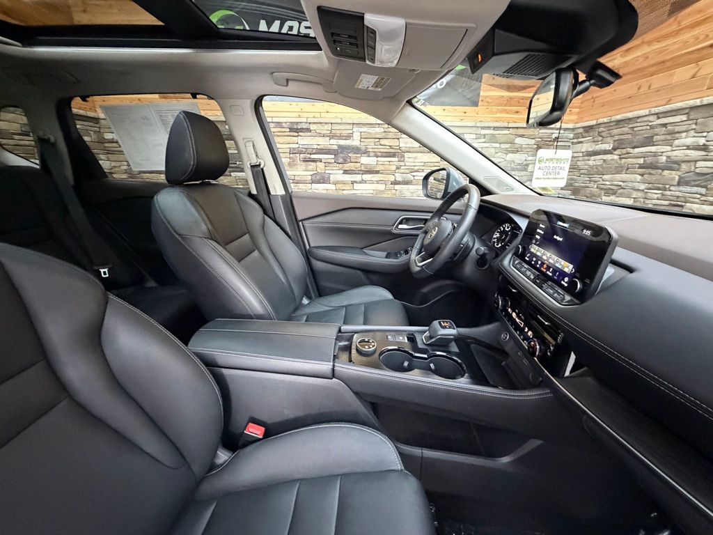 2021 Nissan Rogue SL - Photo 14