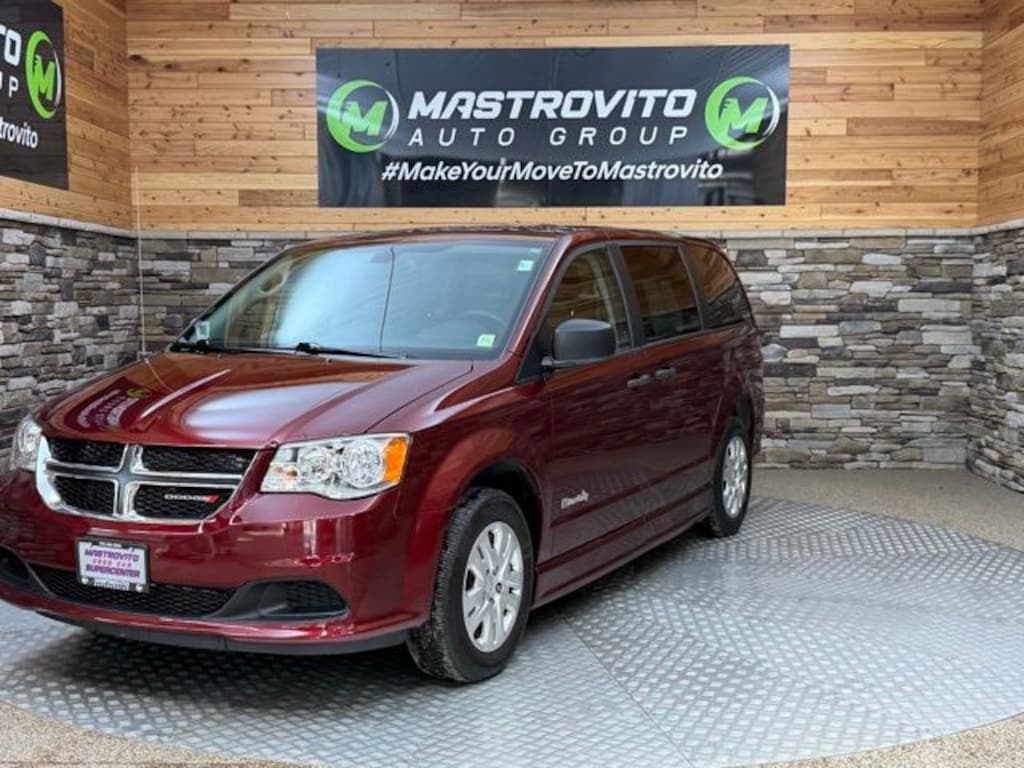 Used 2019 Dodge Grand Caravan SE Van Passenger Van