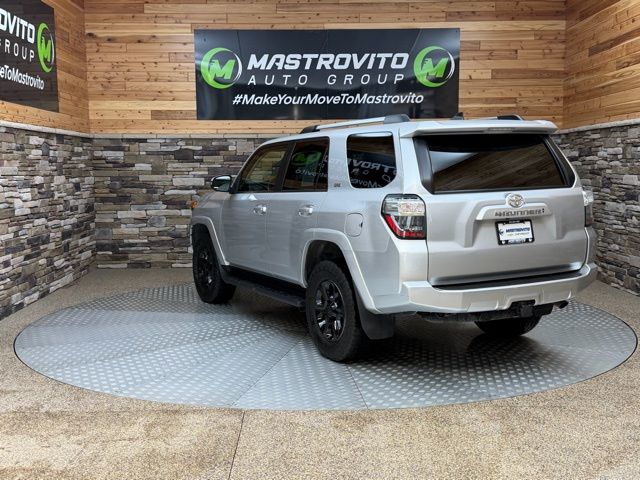 2022 Toyota 4Runner SR5 Premium - Photo 7