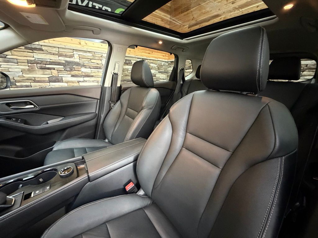 2021 Nissan Rogue SL - Photo 12