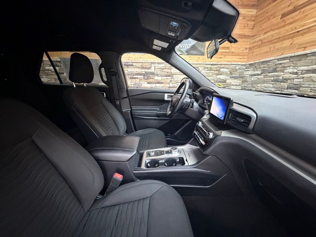 2020 Ford Explorer XLT - Photo 14