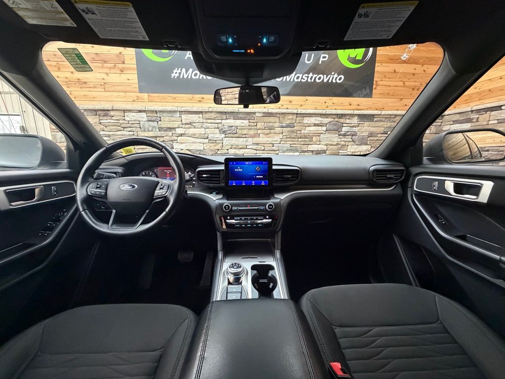 2020 Ford Explorer XLT - Photo 16