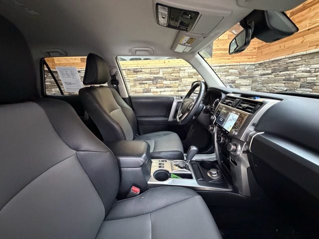 2022 Toyota 4Runner SR5 Premium - Photo 14