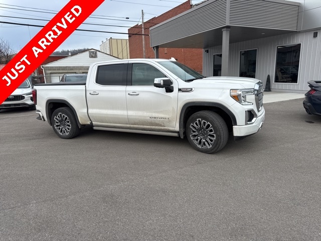 2021 GMC Sierra Denali's photo