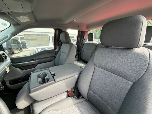 Photo 18