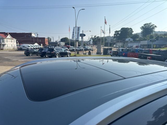 2025 INFINITI QX60 LUXE - Photo 10