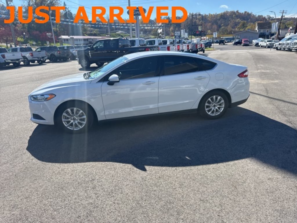 Used 2016 Ford Fusion S Sedan