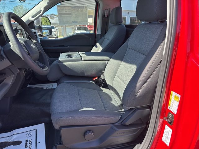 2026 Ford F-350 Super Duty XL - Photo 13