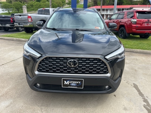 Used 2023 Toyota Corolla Cross XLE with VIN 7MUEAABGXPV066913 for sale in Saint Marys, WV