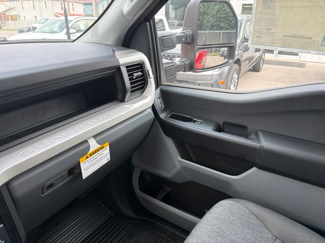 2026 Ford F-250 Super Duty XL - Photo 14