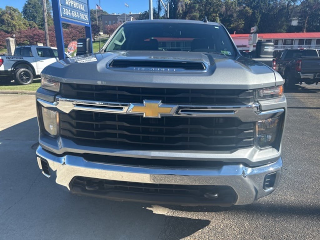 Used 2024 Chevrolet Silverado 2500HD LT Truck