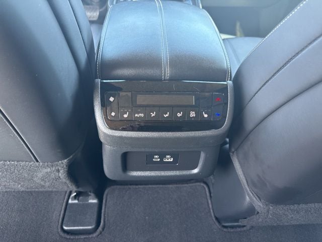 2025 INFINITI QX60 LUXE - Photo 16