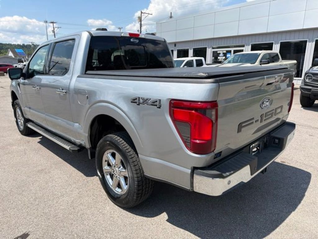 Used 2024 Ford F-150 XLT Truck SuperCrew Cab