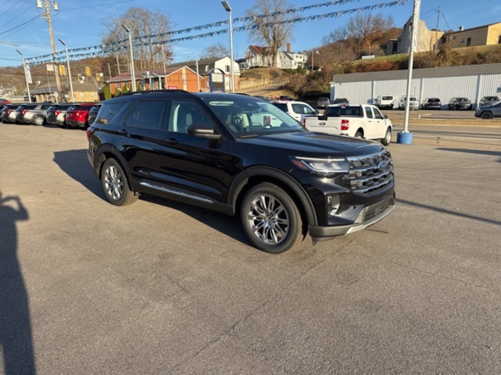 New 2025 Ford Explorer Active SUV