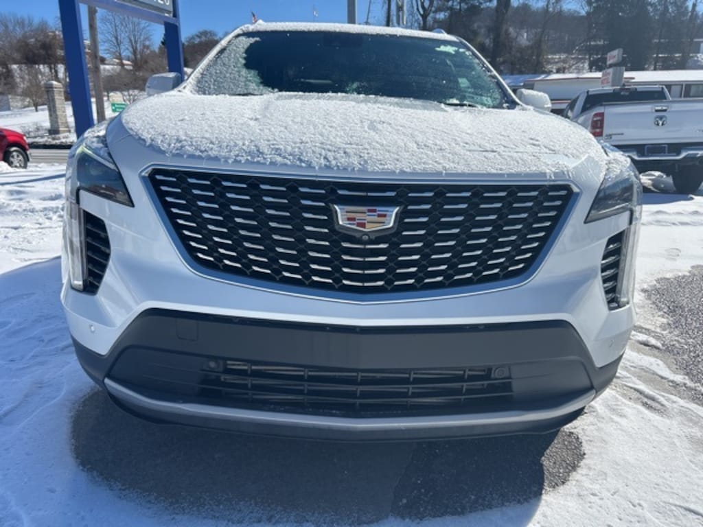 Used 2022 CADILLAC XT4 Premium Luxury SUV
