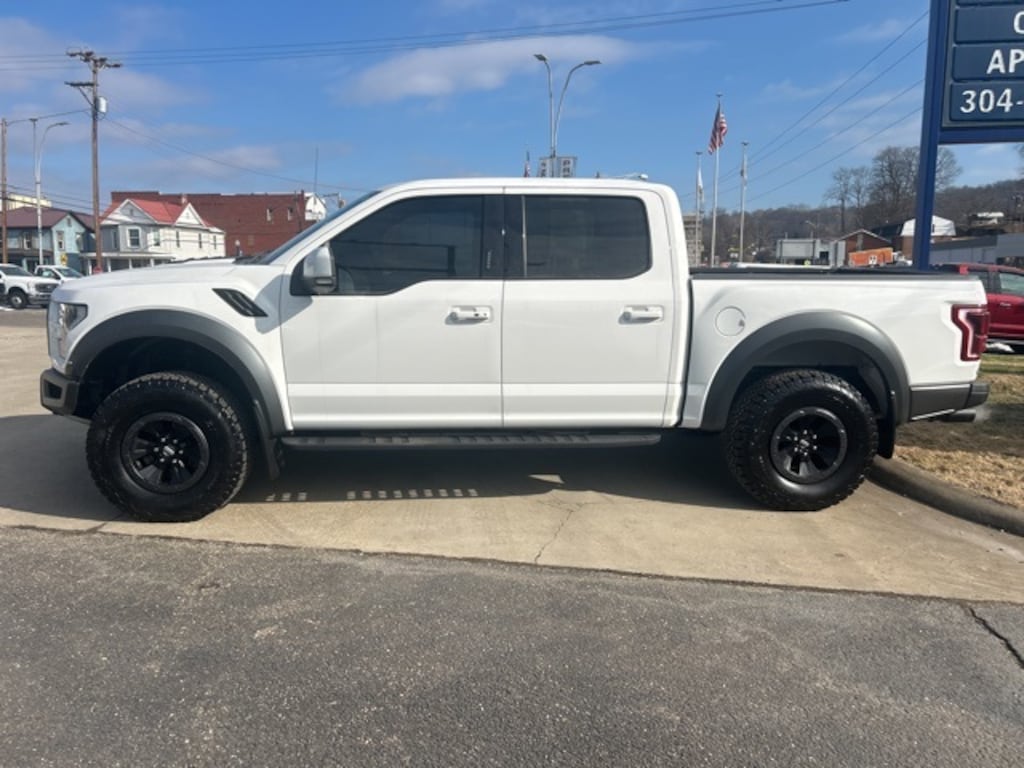 Used 2018 Ford F-150 Raptor Truck SuperCrew Cab