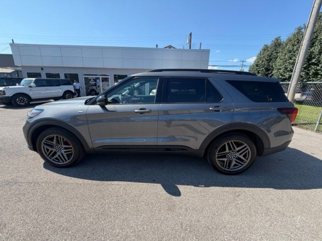 Used 2026 Ford Explorer ST-Line SUV