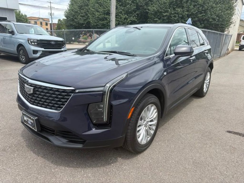 Used 2024 CADILLAC XT4 Luxury SUV